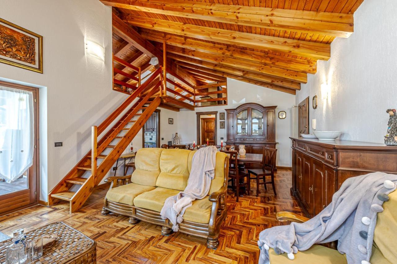 Casa Beatrice - Cour 0231 - Wifi, Parcheggio E Vista Montagna Apartment Courmayeur